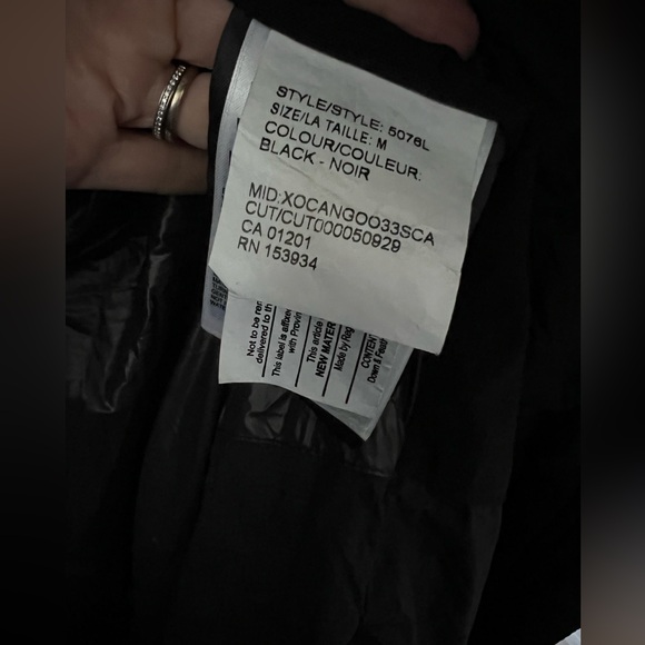 Canada Goose Alliston Packable Down Jacket in Black Size Medium - Picture 8 of 14